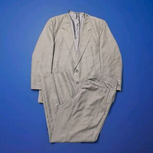 Vintage Foreman Clark Suit Size 48R Gray 2pc, 38/31 Pants
